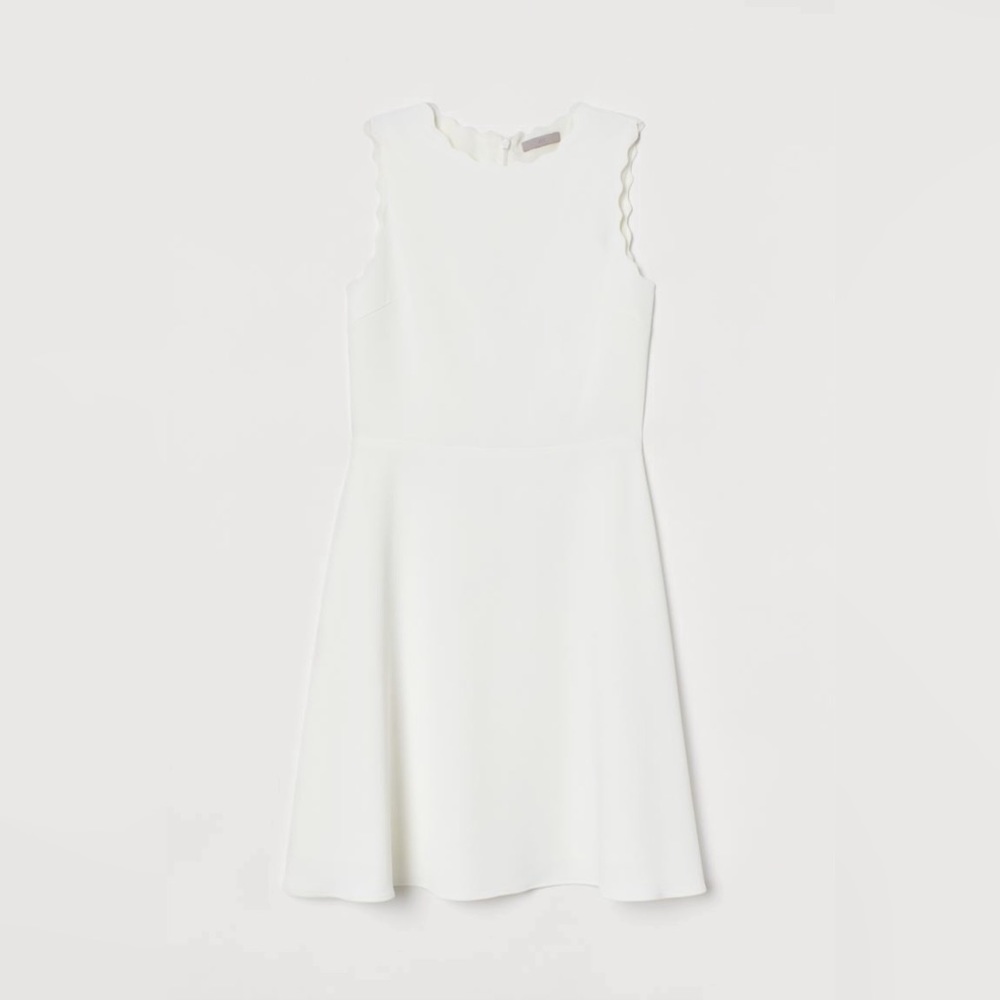 H&M | White Sleeveless Scallop-Edge Dress Round Neck Womens Size Small US 4-6